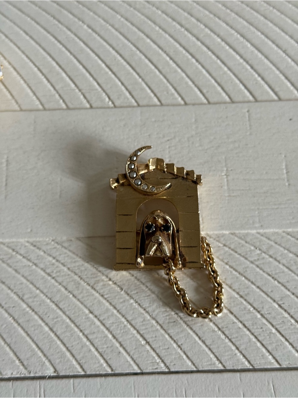 1980s Kirks Folly Gold-tone Dog House Brooch with Crescent Moon - Picture 3 of 4